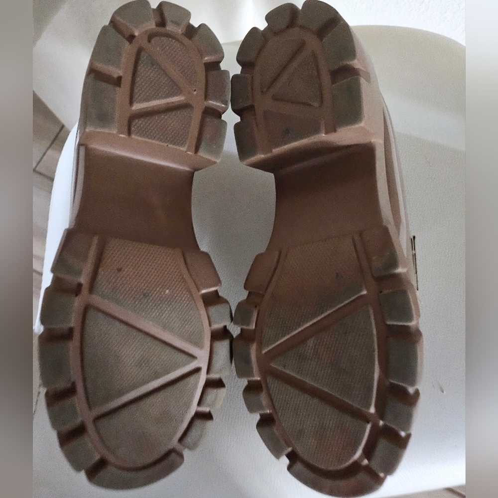 JustFab Sifia Patent Tassel Lug Sole Loafers Women’s Brown Slip-On Shoes Sz 8 - Picture 11 of 11